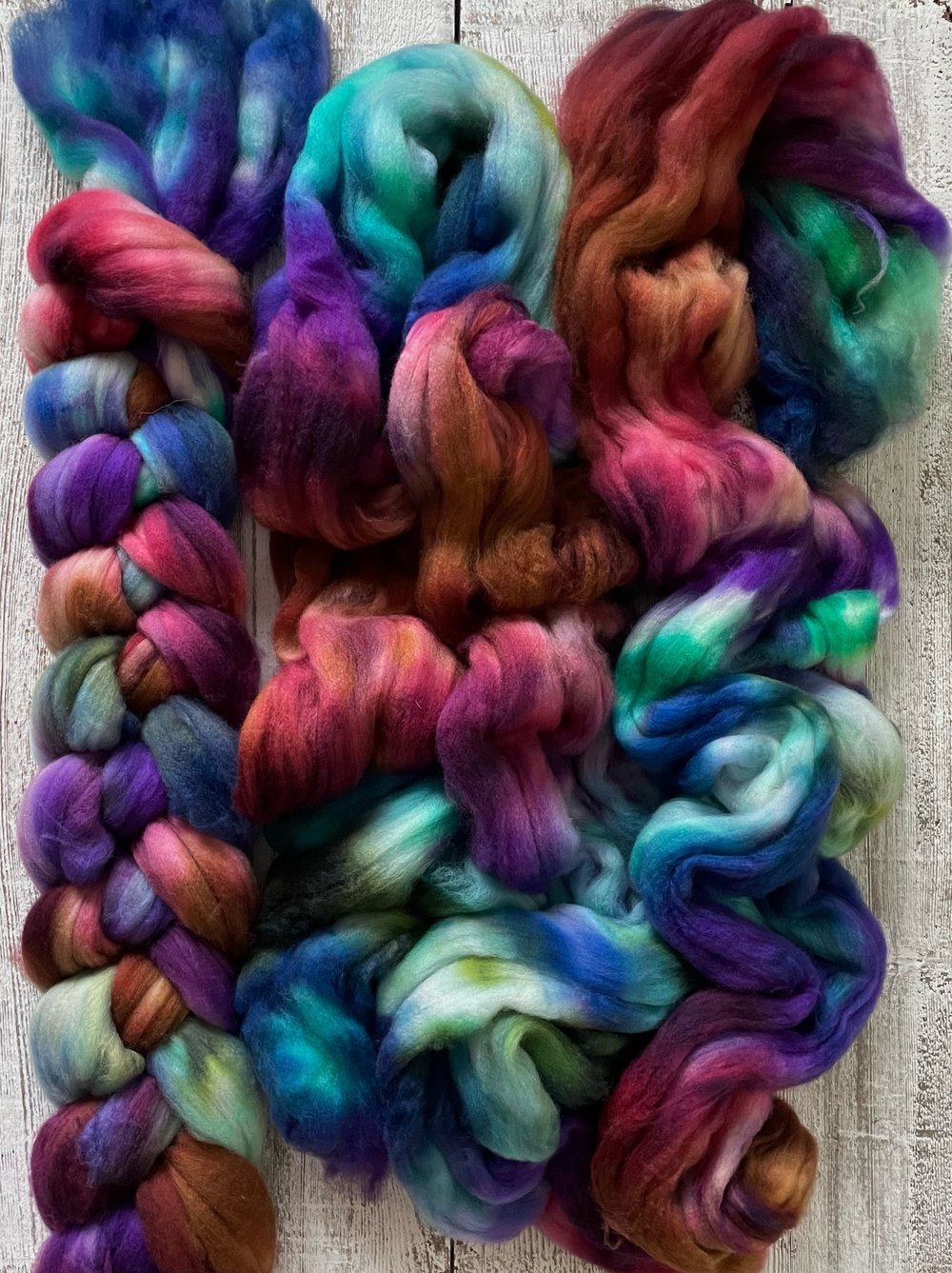 Waterlily, on Super Soft: 80% SW fine Merino, 20% Cashmere