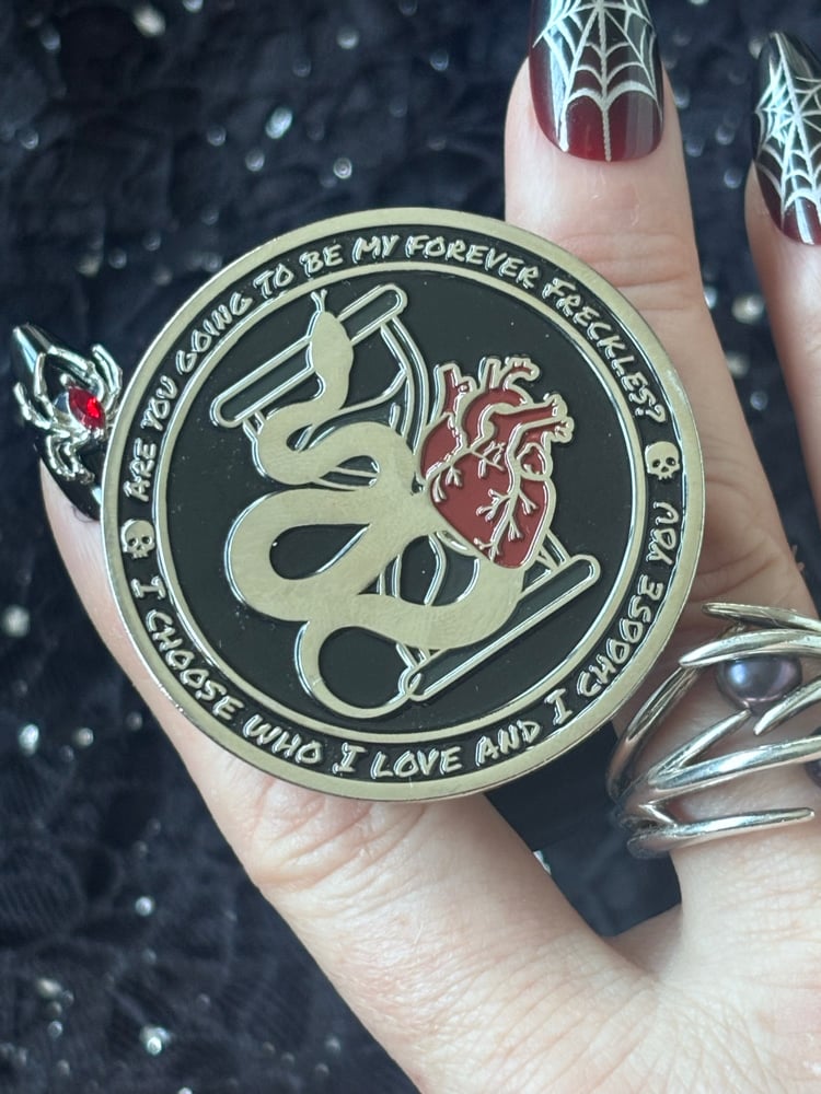 Image of Officially licensed the edge of darkness kindle/phone grip 