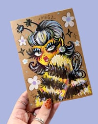 Bee Baddie  (original)