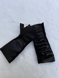 Image 2 of Lamb Leather gloves