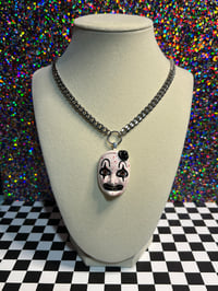 Image 2 of Art chain