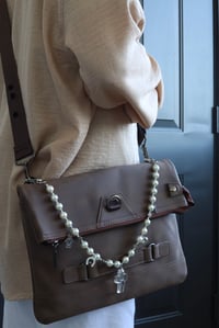 Image 7 of Charm Haven Link