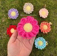 Image 1 of Flower KEYRING
