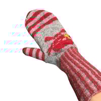 Image 3 of Vivienne Westwood skull mittens