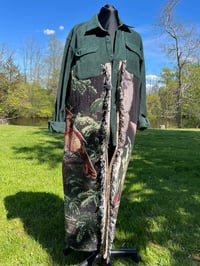 Image 3 of Large Winter Morning Blanket Button Down