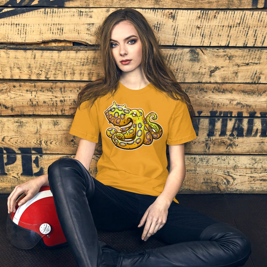 Image of Beatrice the Blue-Ringed Octopus T-Shirt