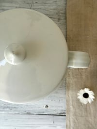 Image 3 of Pot à oreilles & trio de petits bols