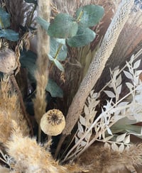 Image 2 of Dried flower arrangement 