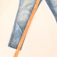 Image 9 of Women 529 Skinny Leg Curvy Light Wash Jeans