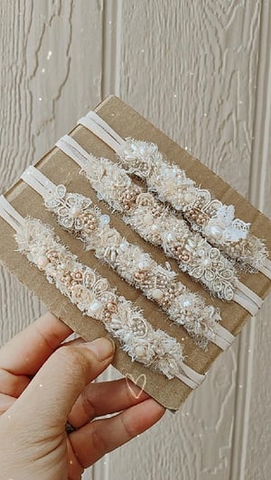 Image of Becky fancy tiebacks neutral