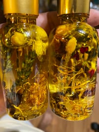 Image 3 of Sacral chakra oil 