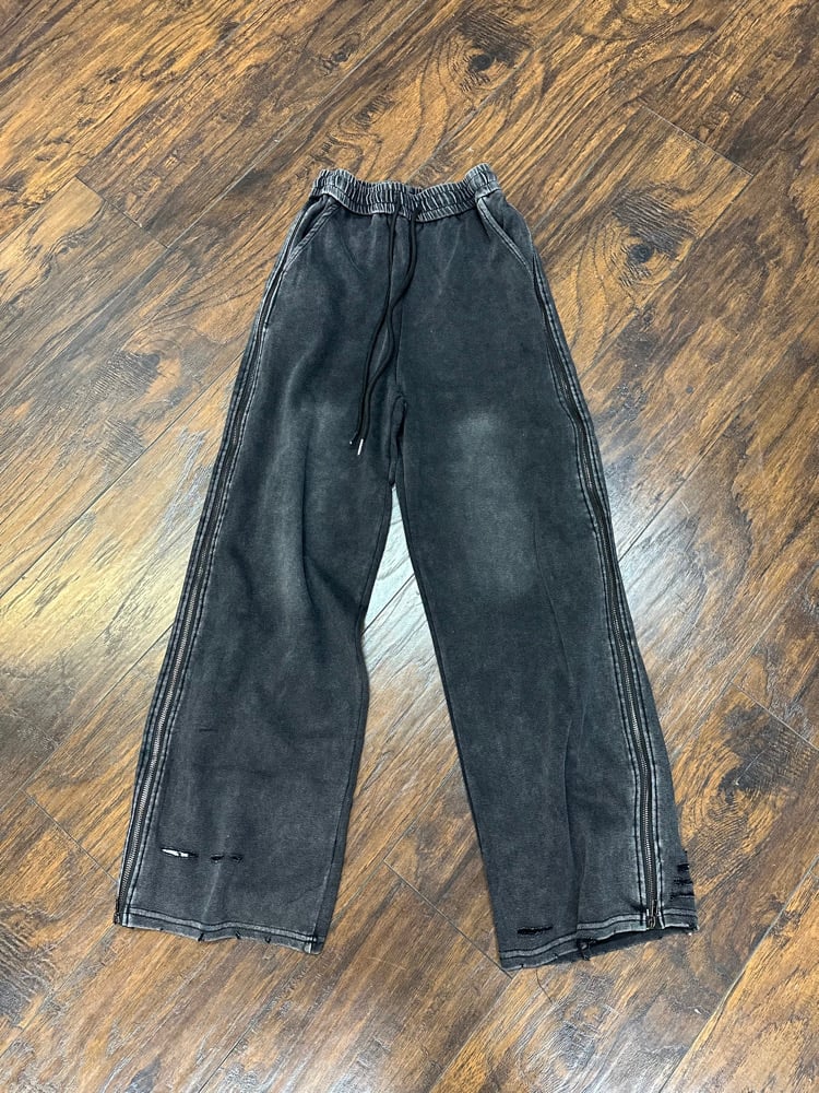 Zip up sweats  Image 2