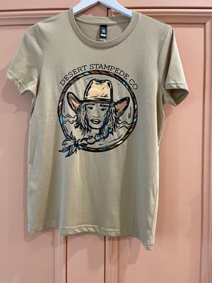 Image of Desert Stampede Co Cowgirl Tee_xl_ latte