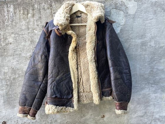 Image of Vintage WWII 1941-1942 Type B-3 Jacket | H.L.B Corp