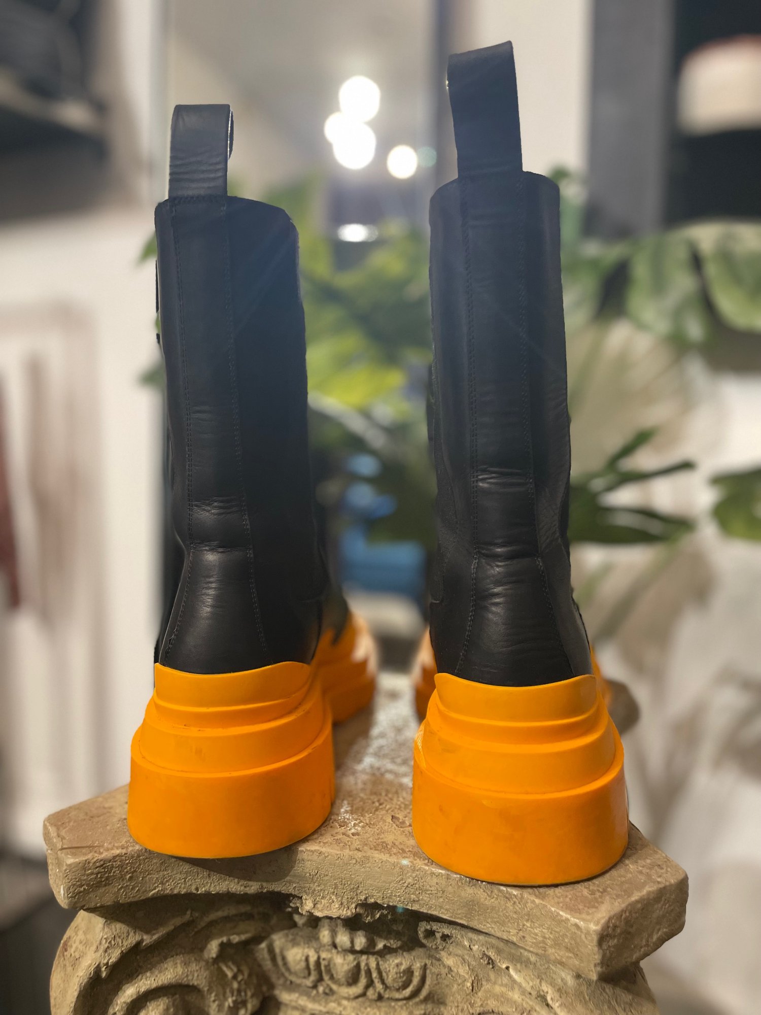 Image of BOTTEGA VENETA LEATHER BOOTS