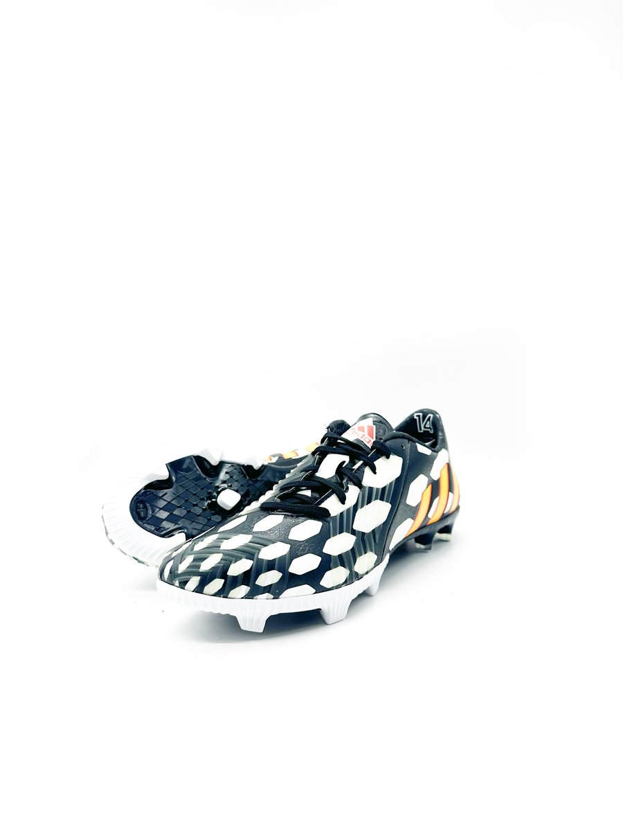 Image of Adidas Predator Instinct Absolion FG