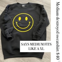 Says MEDIUM but runs like a XLARGE *oversized 