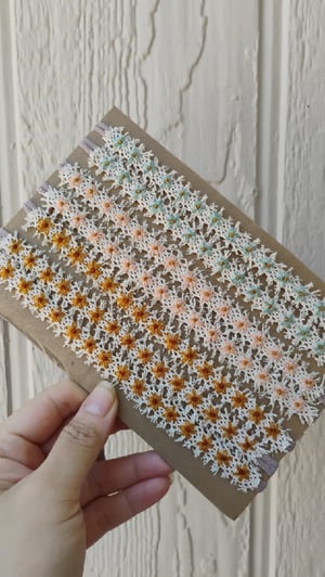 Image of Daisies embroidered Tieback copy