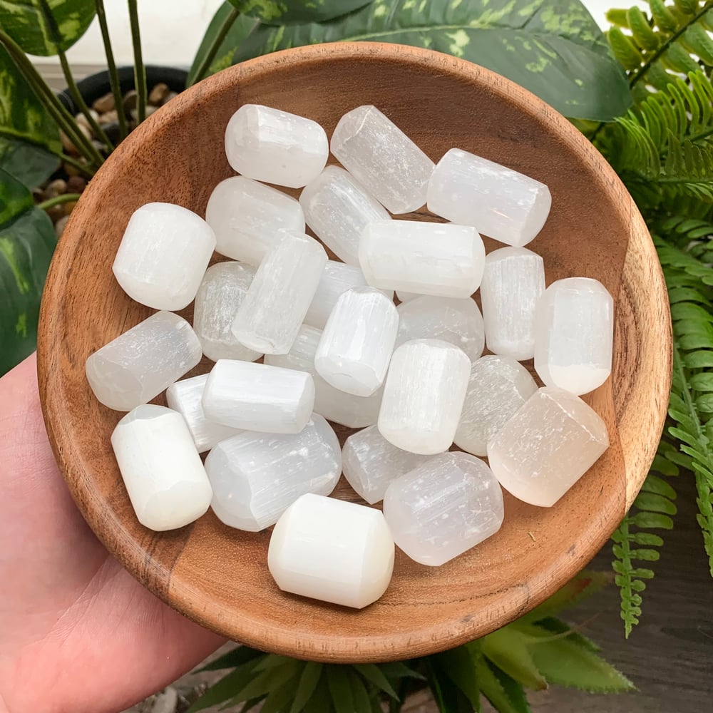Selenite Tumbles