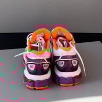 Image 2 of  size: us7.5 uk5.5 eu39 cm24.5