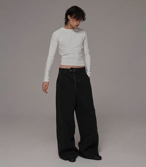 Image of PROTÉMOA - Raven Jeans