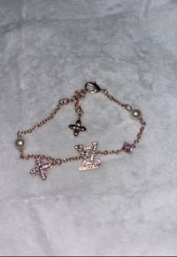 Image 2 of Rosy Pixle Bracelet 