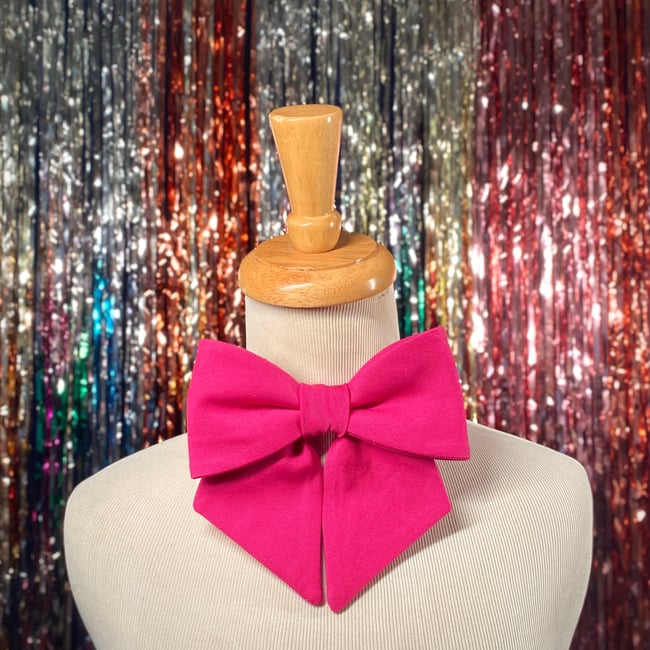 Think Pink! Bow *last one*