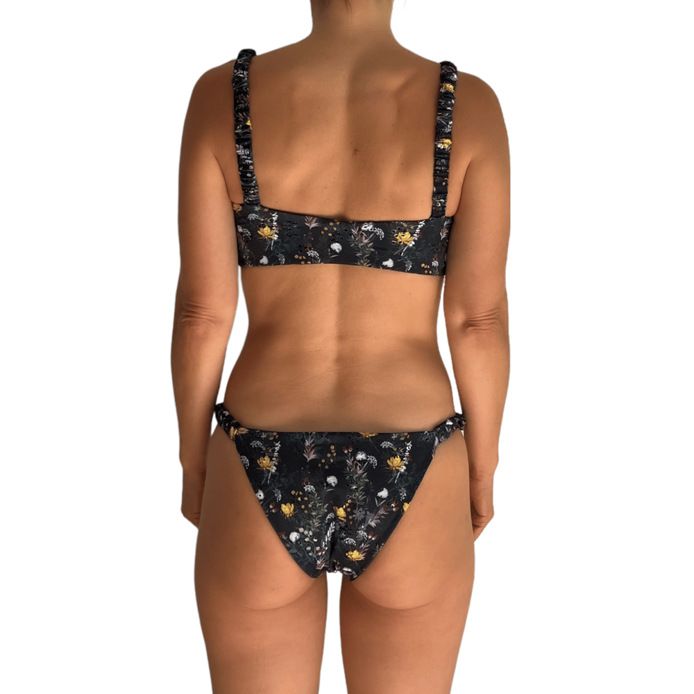 AMALFI || Embroidered Knot Bikini TOP