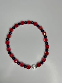 Image 3 of Pink & Purple Heart Tumbler Charm Bracelet | Valentines Cup Accessory