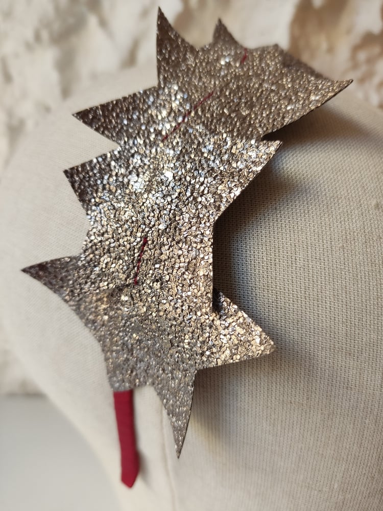 Image of Cerchietto stelle base rossa