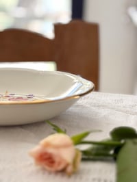 Image 5 of Assiettes creuses fleuries - Gien