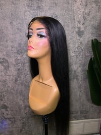 Image 2 of 30” Straight Frontal Wig
