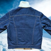 Image 2 of LEVIS REVERSIBLE VINTAGE RELAXED FIT SHERPA TRUCKER JACKET MENS SIZE MEDIUM NEW