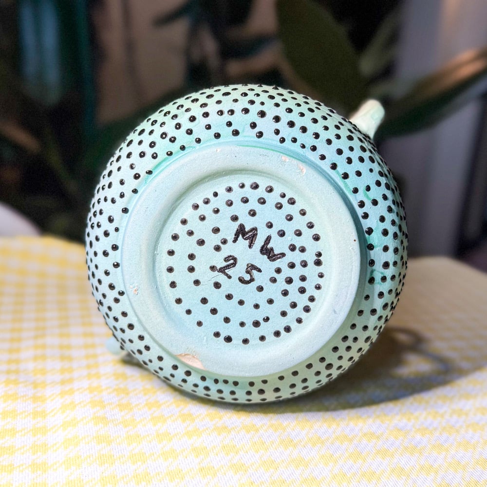 image of bubble vase
