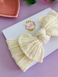 Image 2 of Ecru cable headwrap 