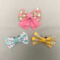 Image 1 of Easter Bunny Checkerboard Sailor Bow / Bow Ties