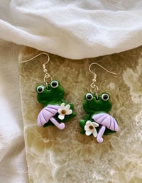 Image 3 of Summer Froggies