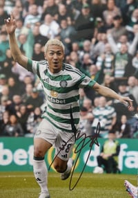 Signed Daizen Maeda Celtic 12x8 Picture A4