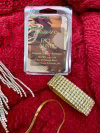 Image 1 of Rich Auntie | Soy & Beeswax Melt