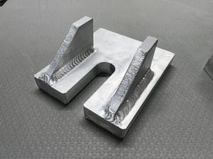 Heavy-Duty Solid Aluminum Dump Tailgate Latch locks