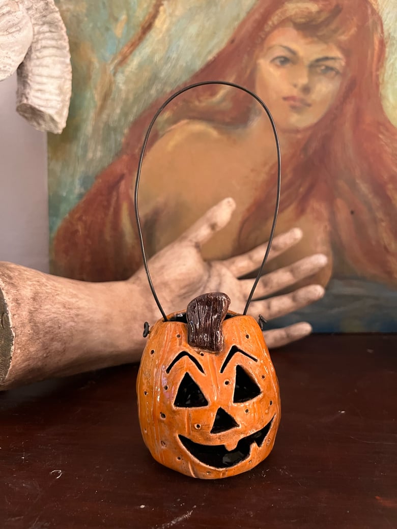 Image of Jack-o-lantern Lantern