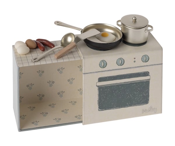 Image of Maileg Cooking Set Mouse (PRE-ORDER ETA Late April)