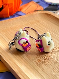 Image 4 of Glow In The Dark Ghost Cat Charm 