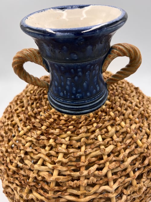 Image of Classic palm vase