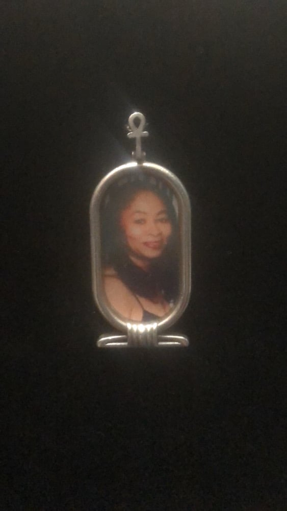 Image of silver memorial shenu pendant (long)