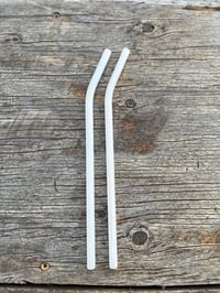 Image 2 of Black & White Glass Bent Straw Set 