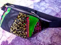 Image 2 of HIP BAG "neon punk"