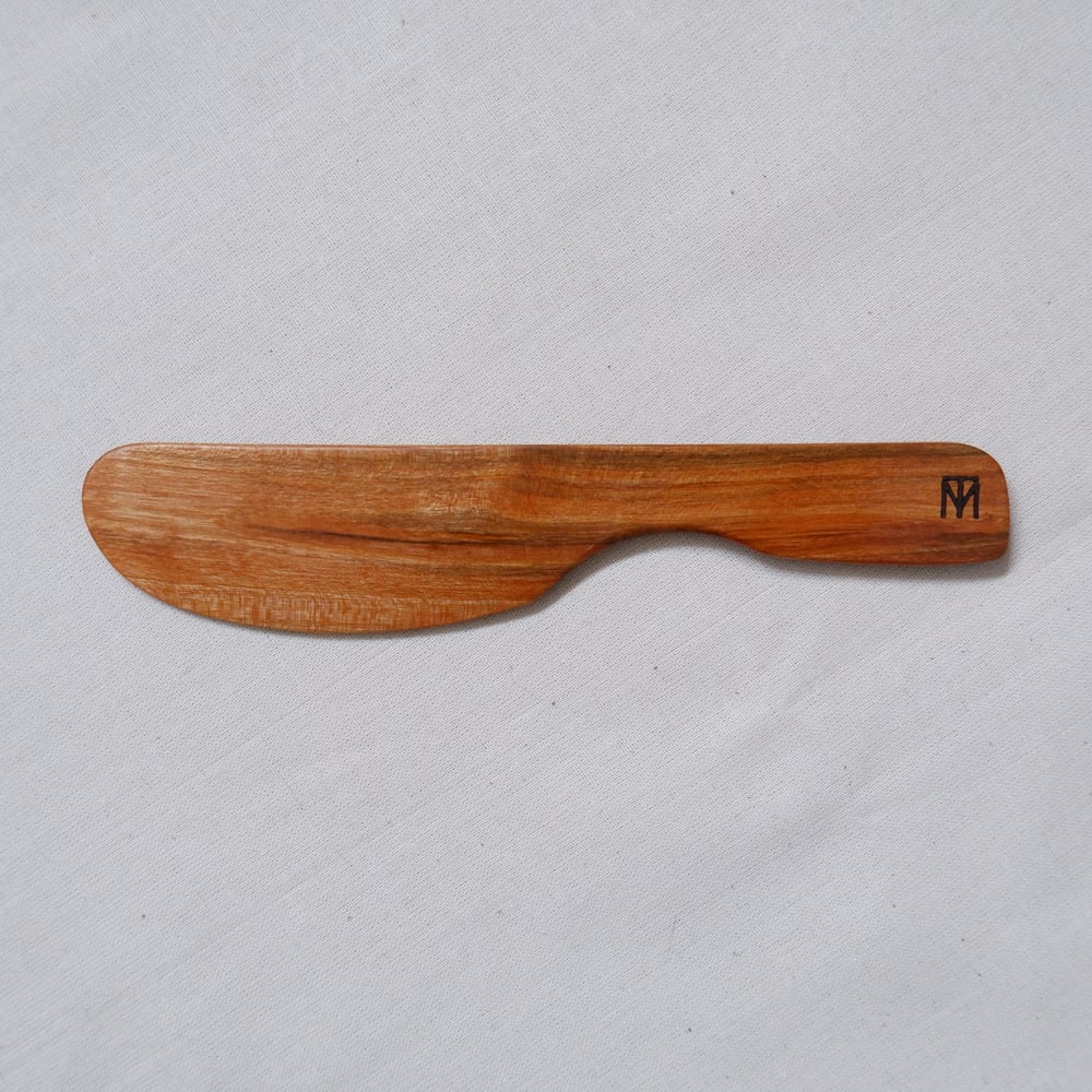Rimu Wooden Cheese Knife IV