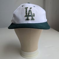 Image 1 of 90s Snapback – Hand Stitched LÁ -2