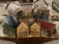 Image 4 of House warming basket